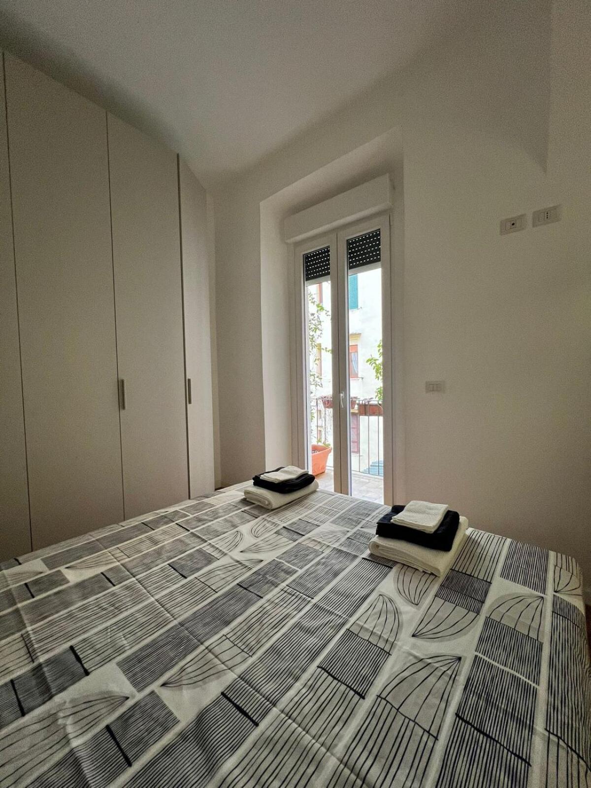 Apartment Zaffiro Esquilino Charming Rom